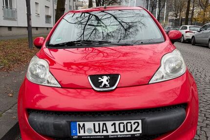 Peugeot 107 148.660 km 1.400 € München 81825