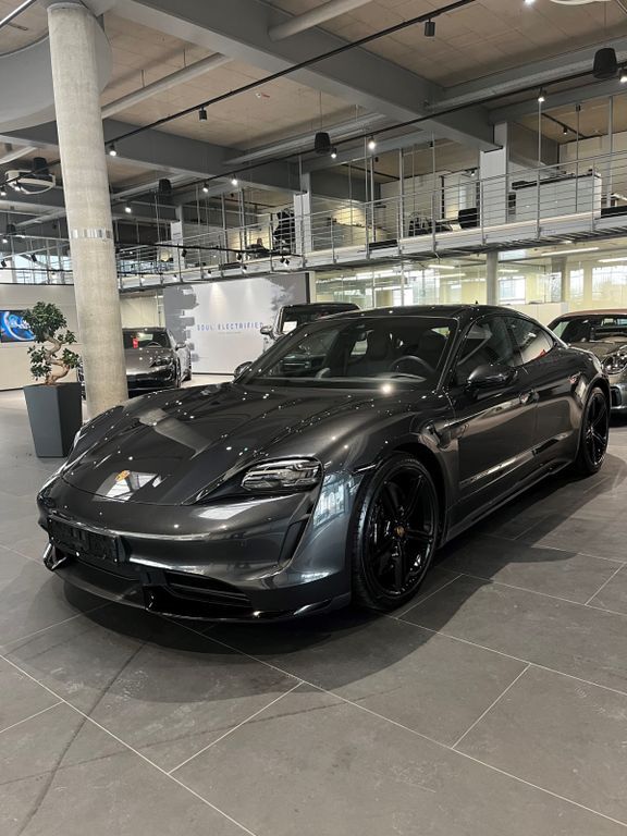 Porsche Taycan 20.500 km 85.000 € Dortmund 44329