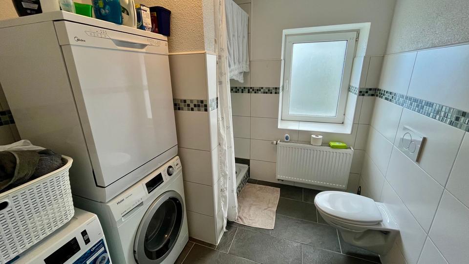Etagenwohnung Homberg (Efze) - 4 Zimmer, 107 m&sup2;, 700&euro; | Angebot:24117750