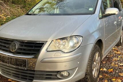 VW Touran 295.000 km 1.999 € Bad Breisig 53498