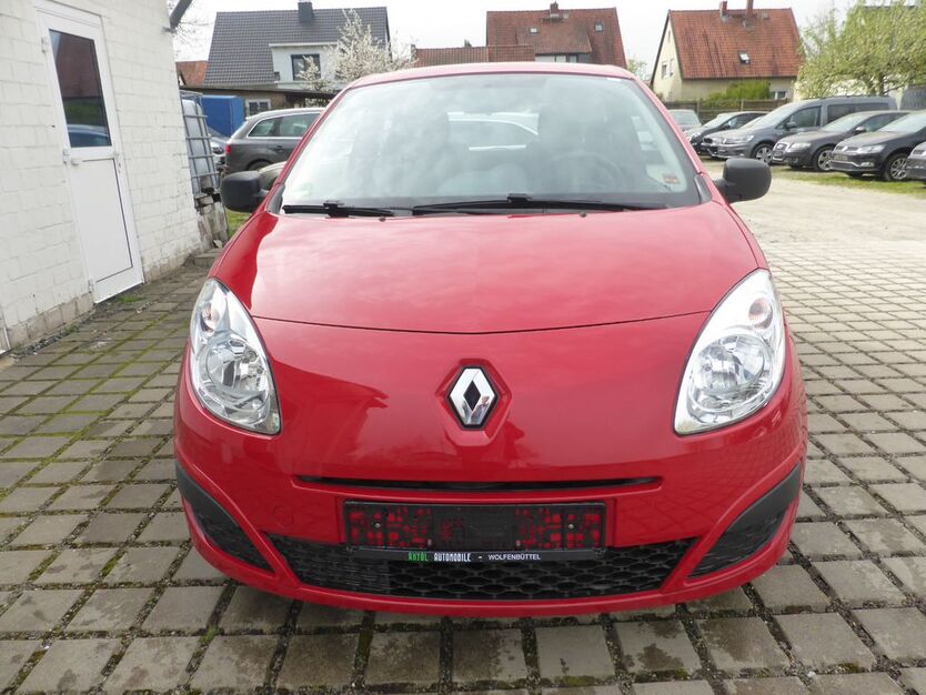 Renault Twingo 99.252 km 2.990 € Wolfenbüttel 38304