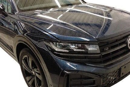 VW Touareg 13.927 km 73.480 &euro; Frankfurt 60326