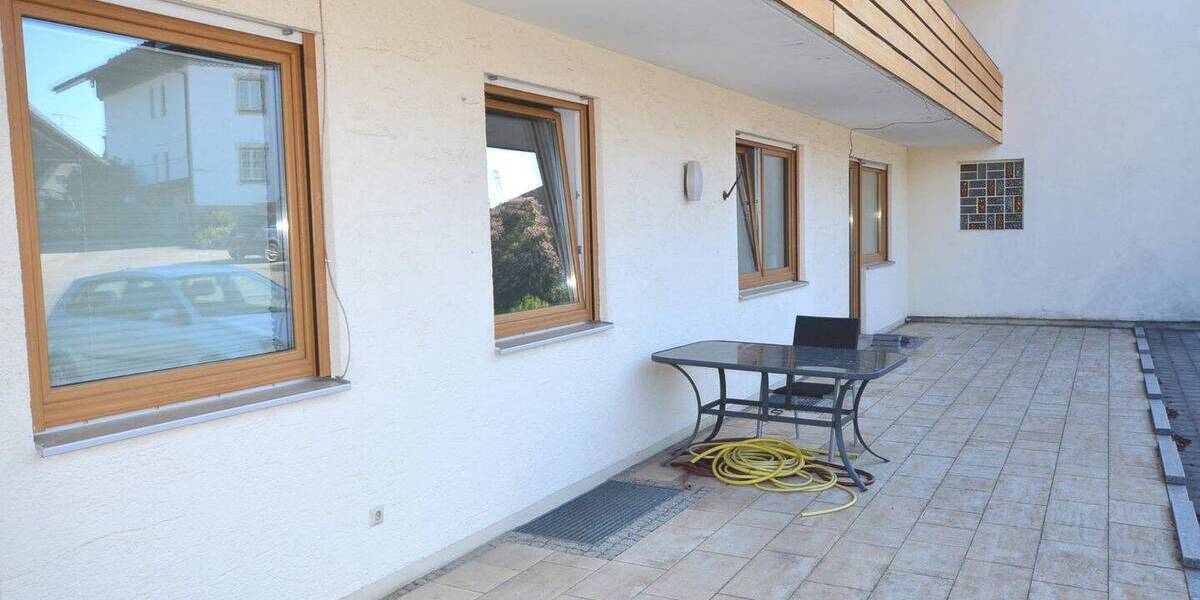 Etagenwohnung Oberpframmern - 4 Zimmer, 125 m&sup2;, 1.550&euro; | Angebot:26874886