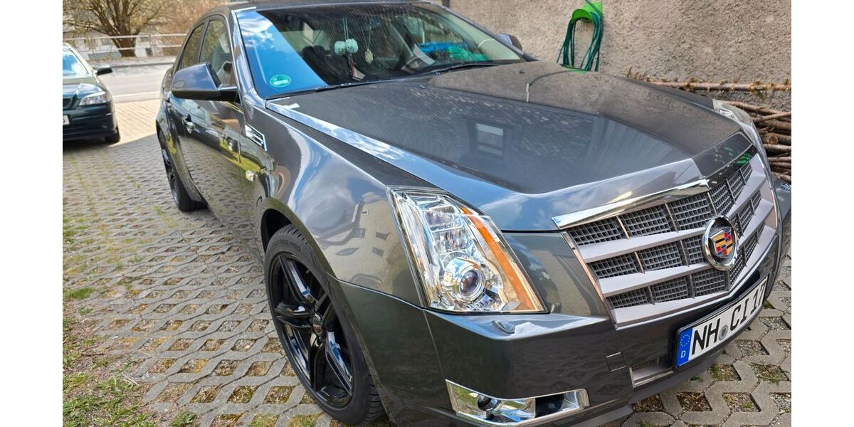 Cadillac CTS 163.639 km 8.500 &euro; Lauscha 98724