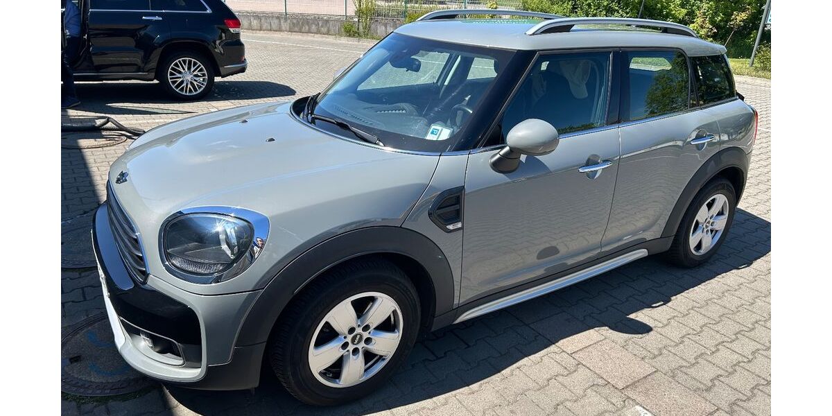 Mini Cooper C Countryman 77.501 km 14.500 &euro; Leipzig 04107