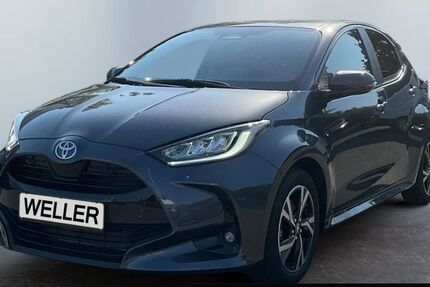 Toyota Yaris 4.325 km 24.980 &euro; Gütersloh 33330