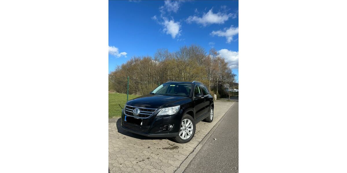 VW Tiguan 242.000 km 10.000 &euro; Bubach 56288