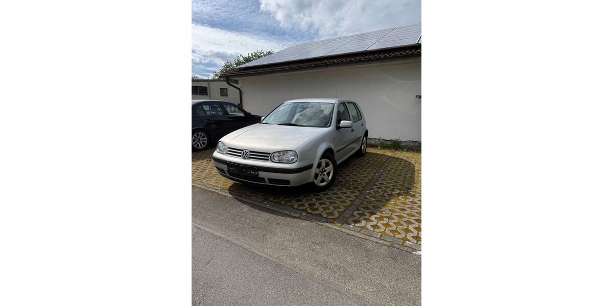 VW Golf 227.250 km 2.000 &euro; Spaichingen 78549