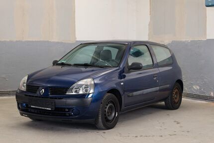 Renault Clio 152.000 km 1.850 &euro; Mintraching (Grüneck) 85375