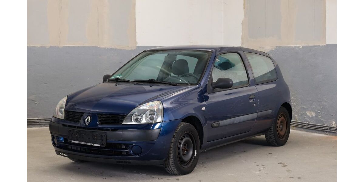 Renault Clio 152.000 km 1.850 &euro; Mintraching (Grüneck) 85375