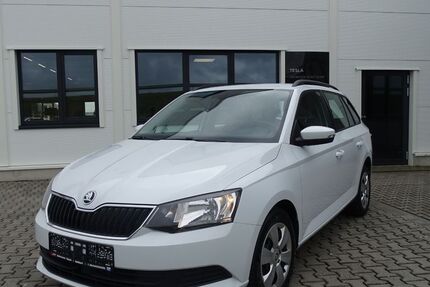 Skoda Fabia 104.157 km 10.990 &euro; Amöneburg-Roßdorf 35287