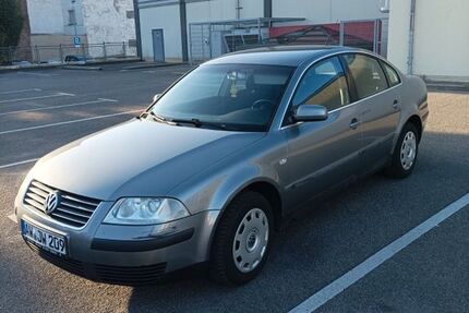 VW Passat 230.000 km 2.100 &euro; Altenahr 53505