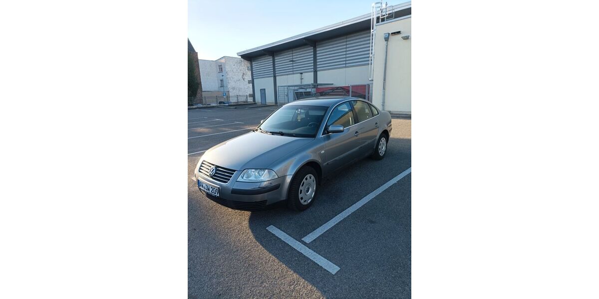 VW Passat 230.000 km 2.100 &euro; Altenahr 53505