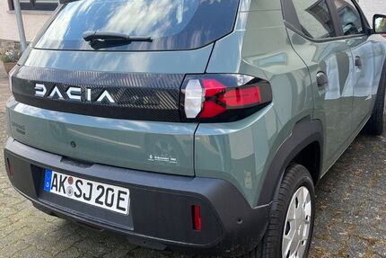 Dacia Spring 2.000 km 14.800 € Werkhausen 57635