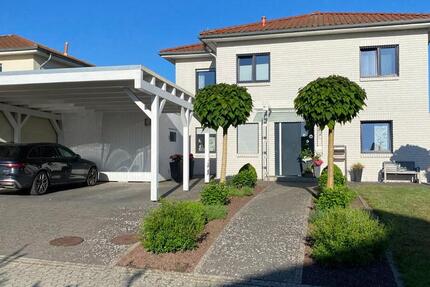 Haus Schwülper - 7 Zimmer, 197 m&sup2;, 749.000&euro; | Angebot:24685418