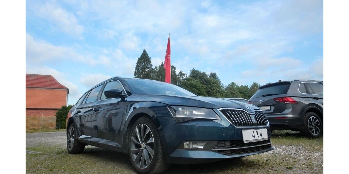 Skoda Superb 155.000 km 17.990 &euro; Schwerin-Warnitz /MV 19057