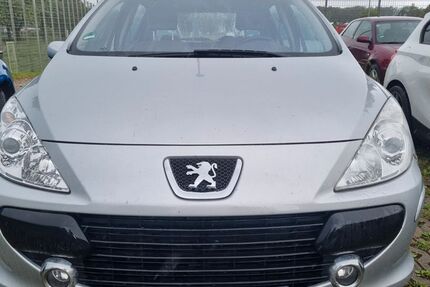 Peugeot 307 88.400 km 2.999 &euro; Elchingen 89275