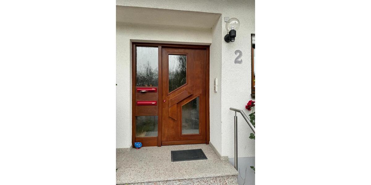 Mehrfamilienhaus, Wohnhaus Steißlingen - 8.5 Zimmer, 169 m&sup2;, 745.000&euro; | Angebot:27064137