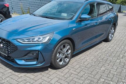 Ford Focus 19.600 km 22.800 € Veldenz 54472