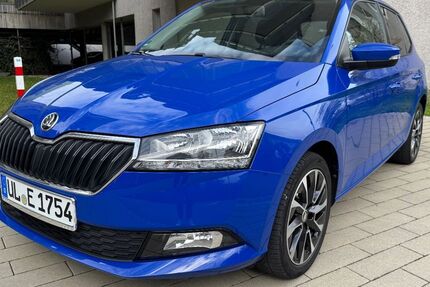 Skoda Fabia 37.000 km 10.990 € Ulm 89075