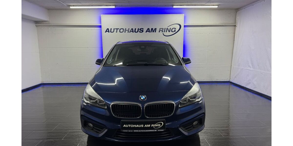 BMW 216 92.673 km 11.999 &euro; Ratingen bei Düsseldorf 40878