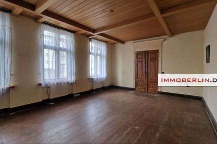 Haus Nauen - 10 Zimmer, 280 m&sup2;, 635.000&euro; | Angebot:26340033