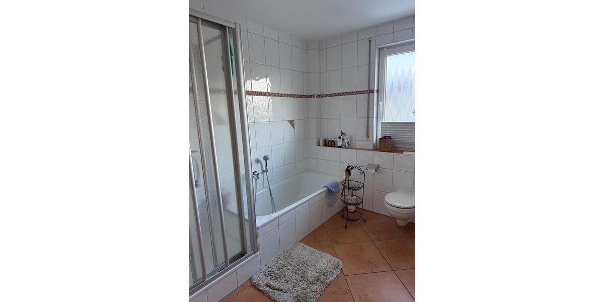 Reihenhaus Schloß Holte-Stukenbrock Stukenbrock - 5 Zimmer, 148 m&sup2;, 1.495&euro; | Angebot:25057876