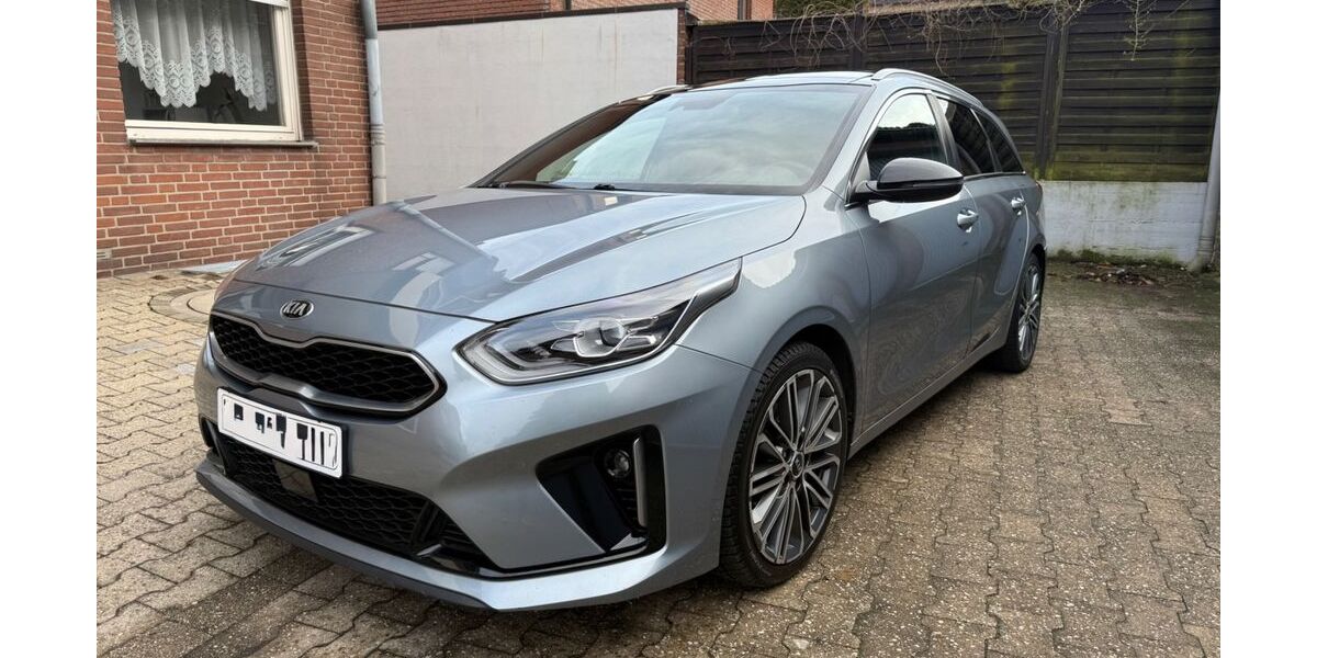 Kia ceed / Ceed 156.500 km 14.500 &euro; Stolberg 52223