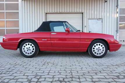 Alfa Romeo Spider