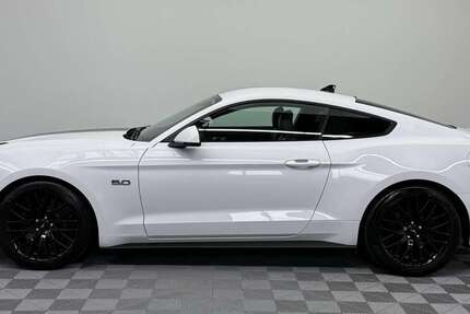 Ford Mustang 39.000 km 42.500 € Radevormwald 42477