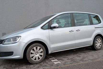 VW Sharan 217.000 km 6.450 &euro; Aiglsbach 84089