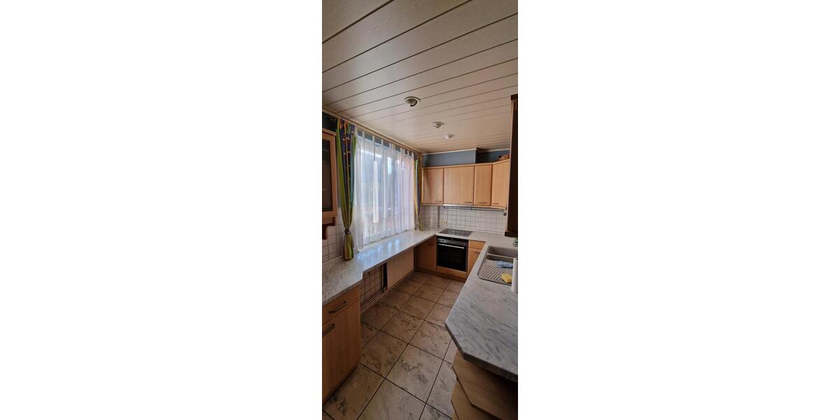 Einfamilienhaus Bremerhaven - 9 Zimmer, 180 m&sup2;, 169.000&euro; | Angebot:26990254