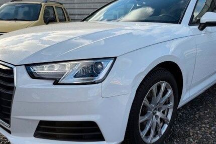 Audi A4 122.709 km 16.990 &euro; Hamburg 22179