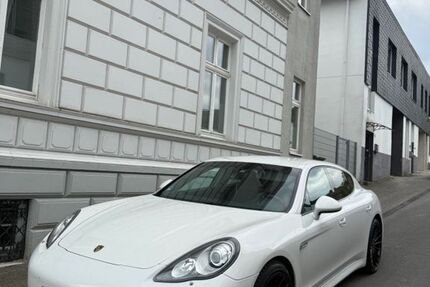 Porsche Panamera 167.500 km 22.000 &euro; Wuppertal 42277