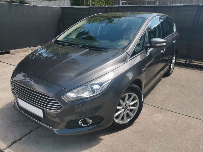 Ford S-Max 213.000 km 8.700 € Leipzig 04347