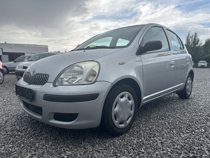 Yaris