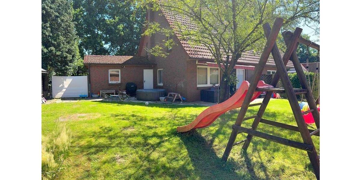 Mehrfamilienhaus, Wohnhaus Großenkneten - 6 Zimmer, 170 m&sup2;, 349.000&euro; | Angebot:23956602