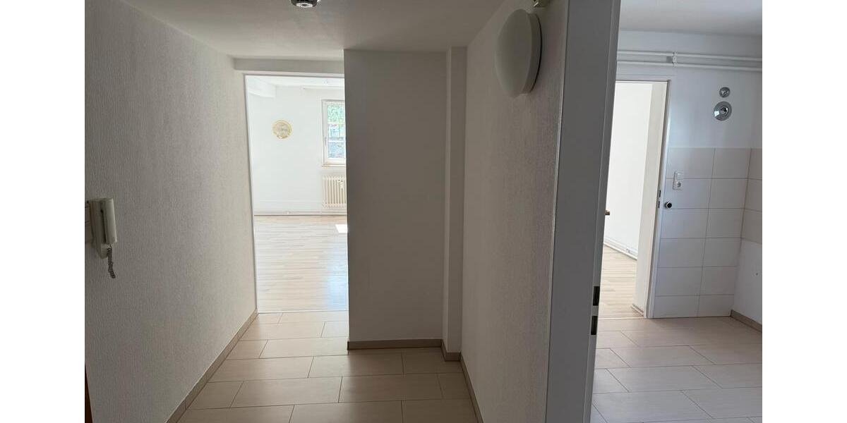 Erdgeschoßwohnung Frankfurt am Main Unterliederbach - 3 Zimmer, 80 m&sup2;, 1.050&euro; | Angebot:26286571