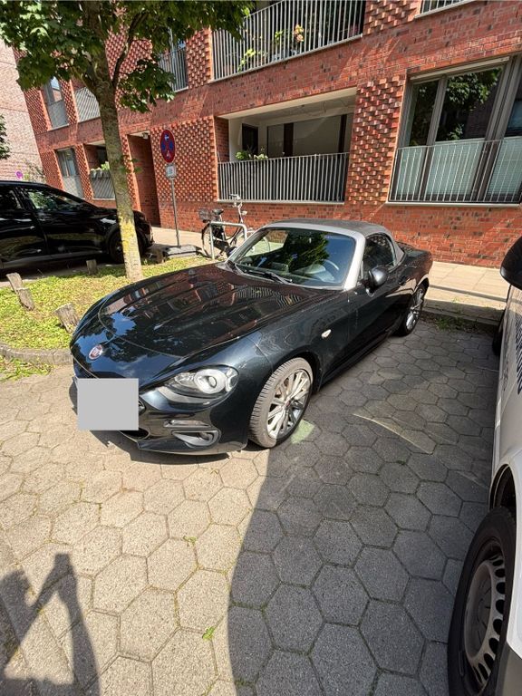 Fiat 124 Spider 98.500 km 17.499 € Hamburg 22303