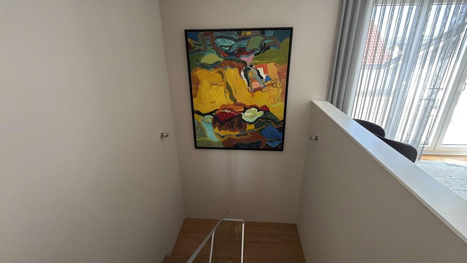 Villa Bad Camberg - 8 Zimmer, 459 m&sup2;, 3.200&euro; | Angebot:26249396