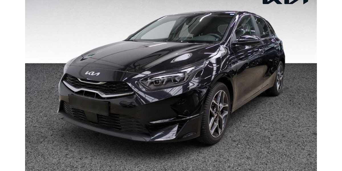 Kia ceed / Ceed 13.611 km 22.430 &euro; Bremerhaven 27568