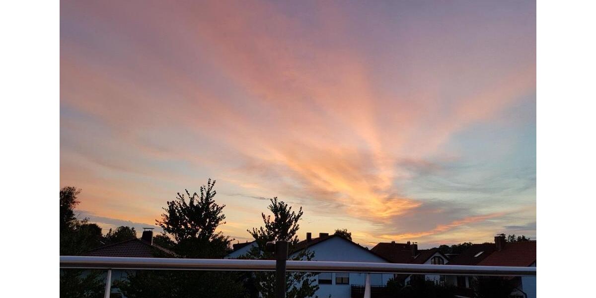 Dachgeschoßwohnung München Allach-Untermenzing - 3 Zimmer, 83 m&sup2;, 2.290&euro; | Angebot:25985130