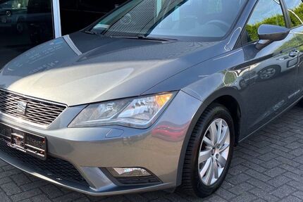 Seat Leon 239.000 km 5.550 € Hamm 59075