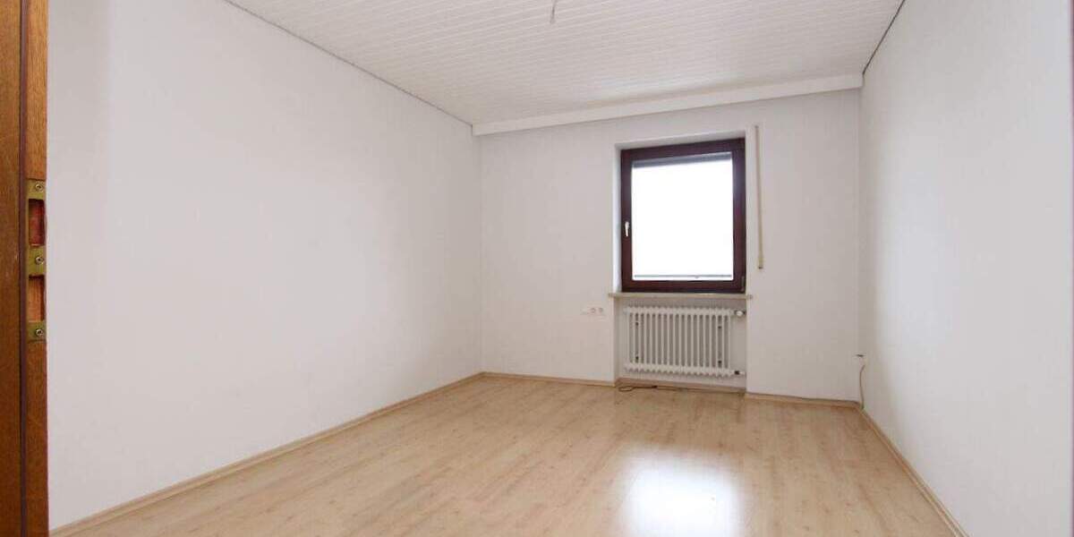 Doppelhaushälfte Essenbach - 4 Zimmer, 130 m&sup2;, 1.350&euro; | Angebot:24825921