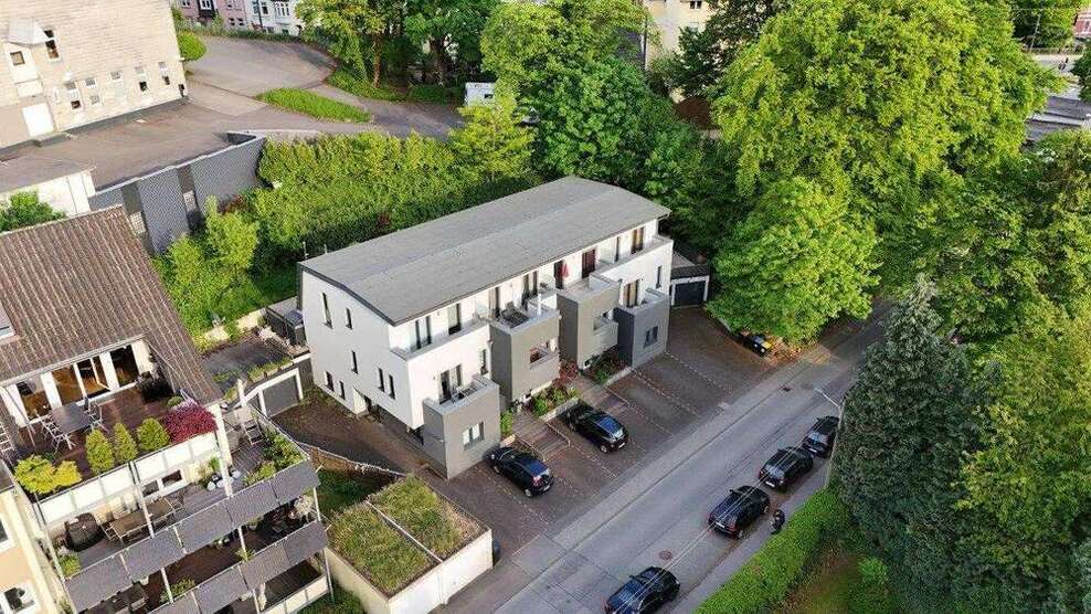 Haus zum Kaufen in Wuppertal 1.300.000 € 600 m²