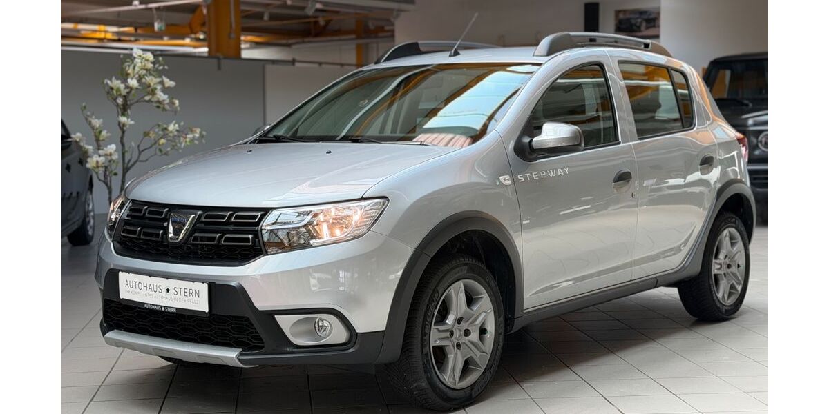 Dacia Sandero 25.000 km 13.490 &euro; Mutterstadt 67112