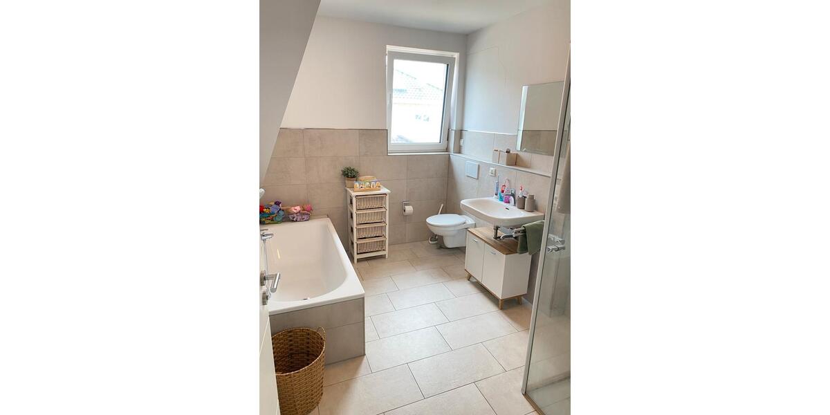 Doppelhaushälfte Wildeshausen - 5 Zimmer, 106 m&sup2;, 1.200&euro; | Angebot:26366783