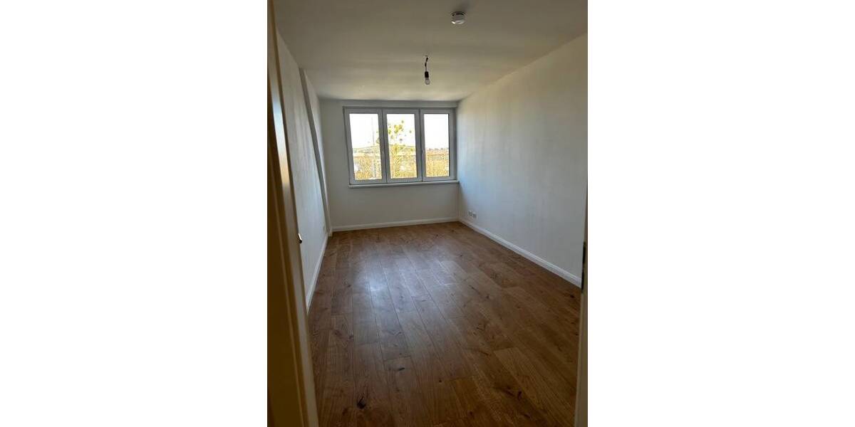 Etagenwohnung Bernau bei Berlin Bernau - 3 Zimmer, 99 m&sup2;, 1.199&euro; | Angebot:26778526