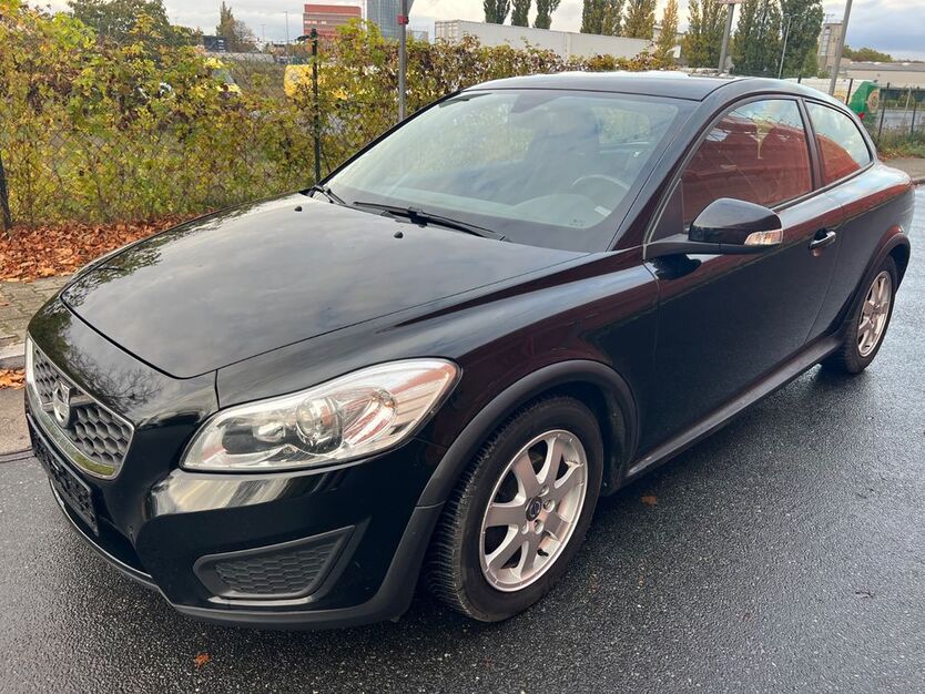 Volvo C30 146.000 km 4.800 € Berlin 12057