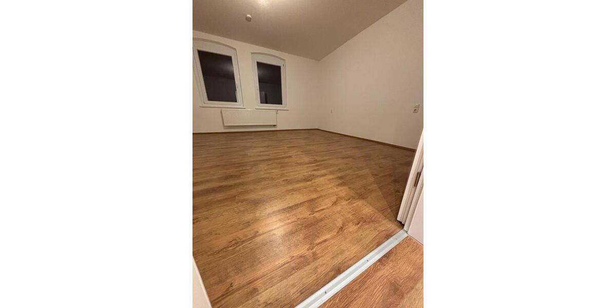 Etagenwohnung Furth im Wald - 4 Zimmer, 110 m&sup2;, 600&euro; | Angebot:26624067